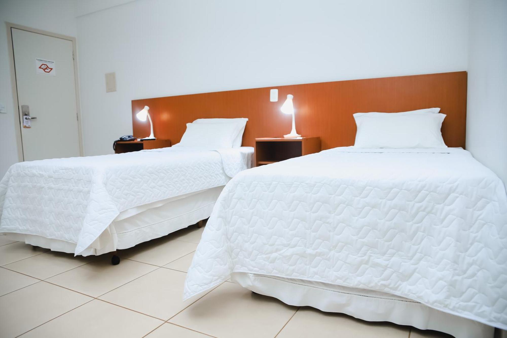 Hotel Agua Das Araras Paraguacu Paulista 객실 사진